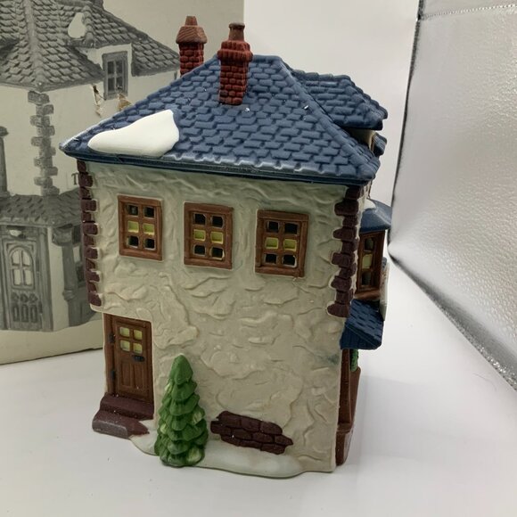 Department 56 Heritage Village Collections Dickens Walpole Tailors Building - Picture 4 of 7